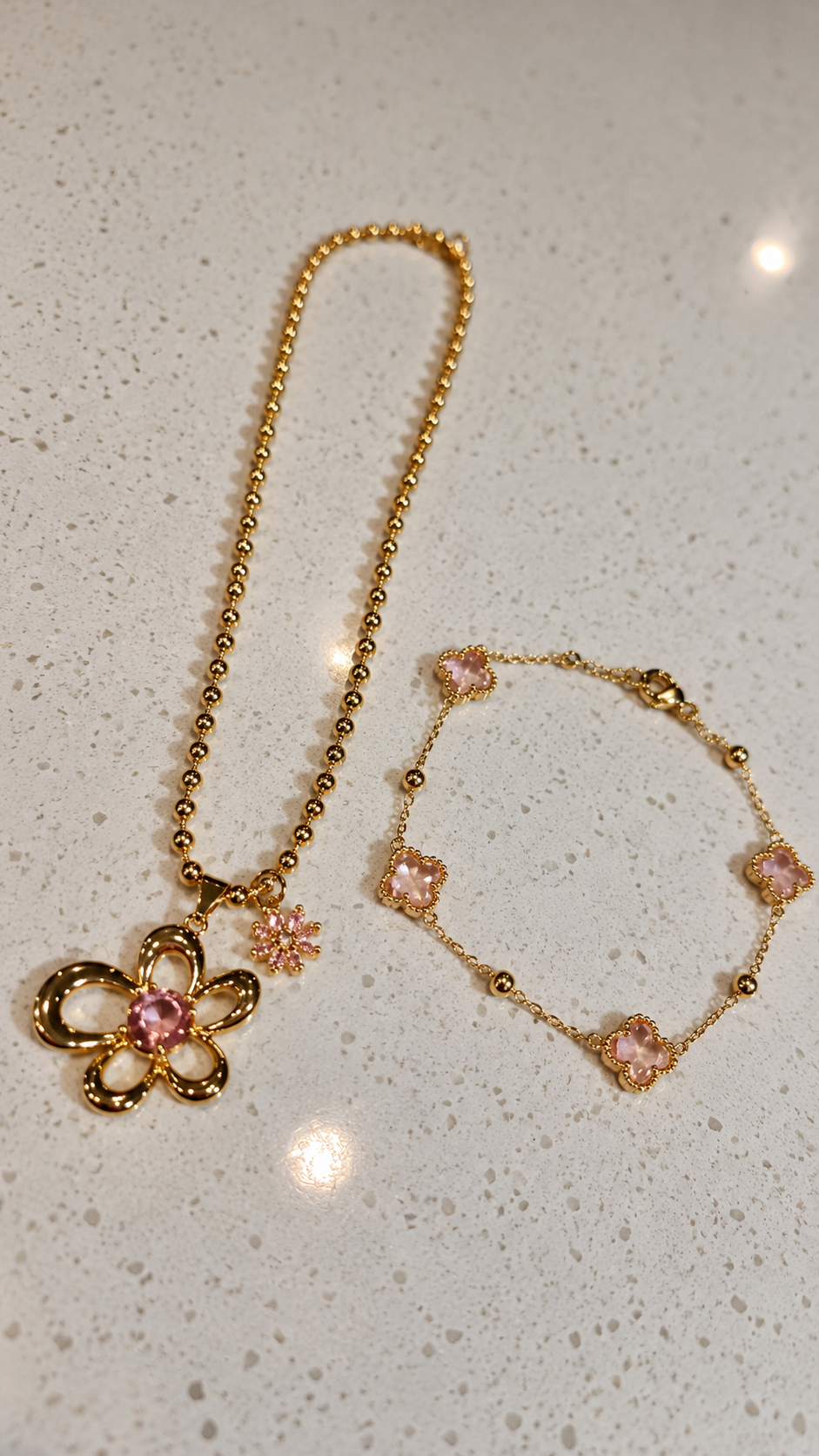 Pieza #42 Collar y tobillera cristal rosadito