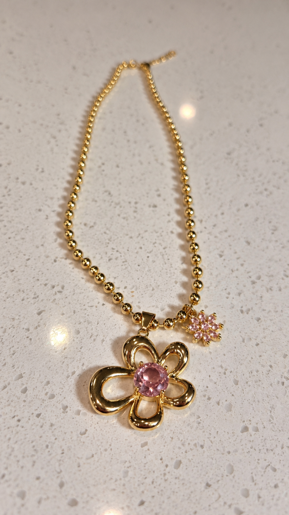 Pieza #43 Collar flor cristal rosadito