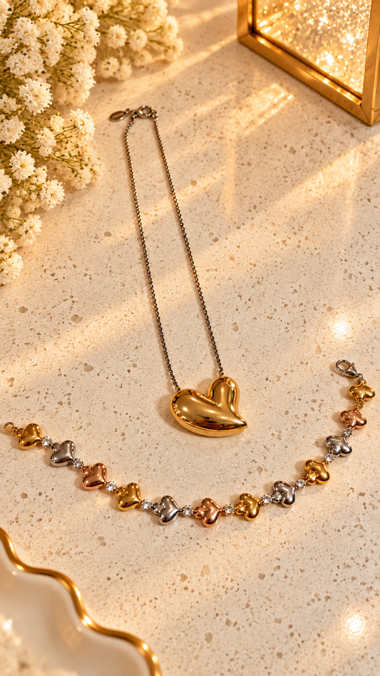 Pieza #73 - Set de pulsera y collar corazón (color oro, plata y bronce)